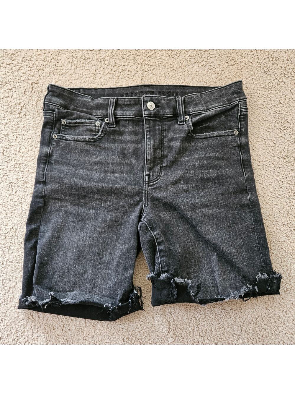 American Eagle AE Stretch Perfect Skinny Bermuda Short 12